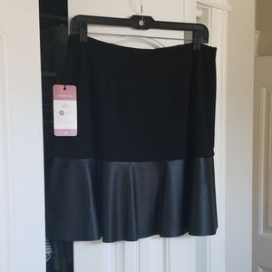 Fall 2017 Cabi Flip Skirt